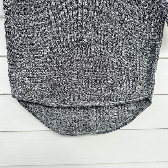 EXPRESS Slouchy V Neck Cotton Sweater - Picture 3 of 5
